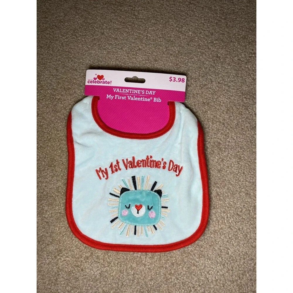 NWT Way To Celebrate My 1st Valentine’s Day Baby Bib Set 2 Lot Boy Girl Lion Cat